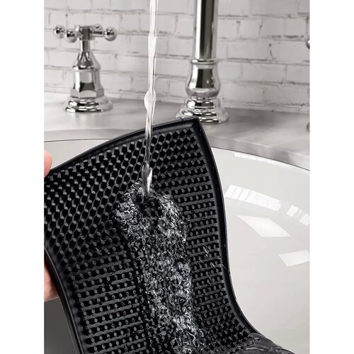 Leeseph Bar Mat 17.7 x 11.8 in Thick Durable and Stylish Bla