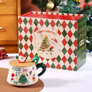 New Christmas cups, ceramic mugs with LIDS, household water
