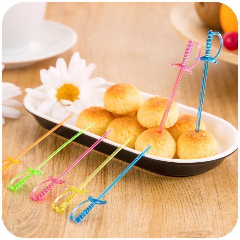 透明塑料剑形果签 水果叉 水果针 蛋糕叉 点心小叉 实用水果剑叉