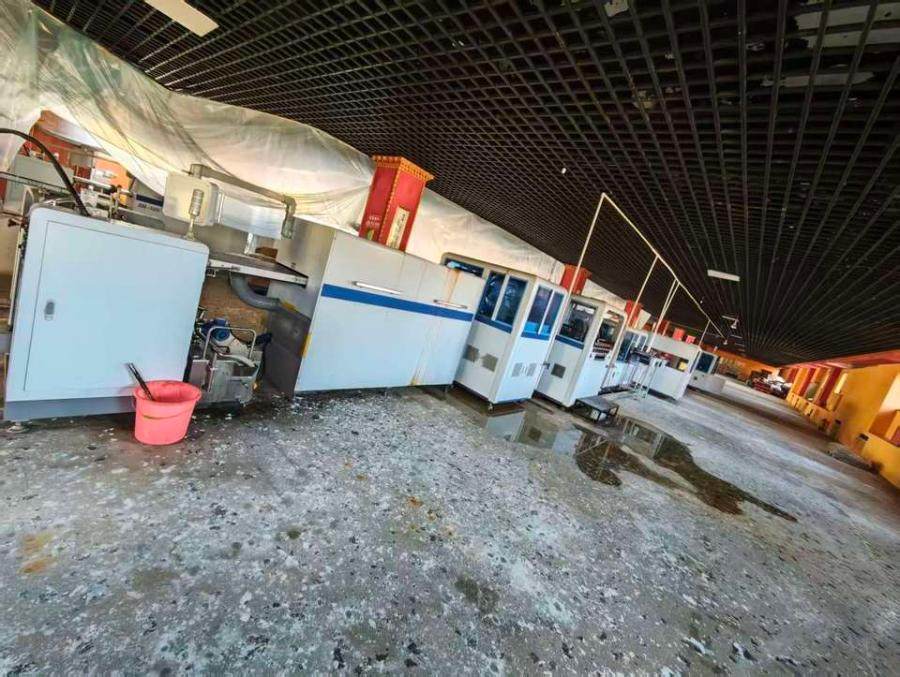 1月12日西宁劲刚全自动酒盒成型机，规格型号：10000/天（10h）网络拍卖公告