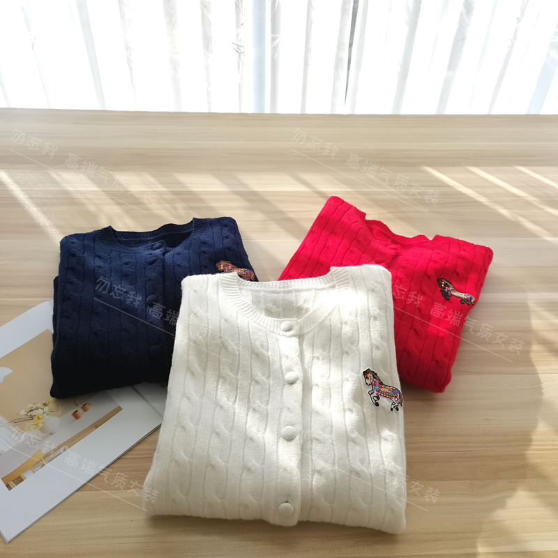 圣诞福利# 小马刺绣绞花圆领100%羊毛圆领针织开衫外套女2025新款