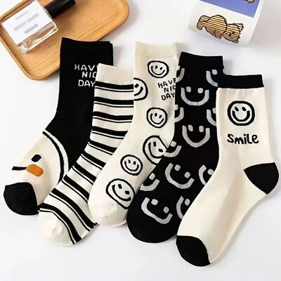 5 Pairs Happy Face Crew Socks , Cartoon Cat Breathable Cotto