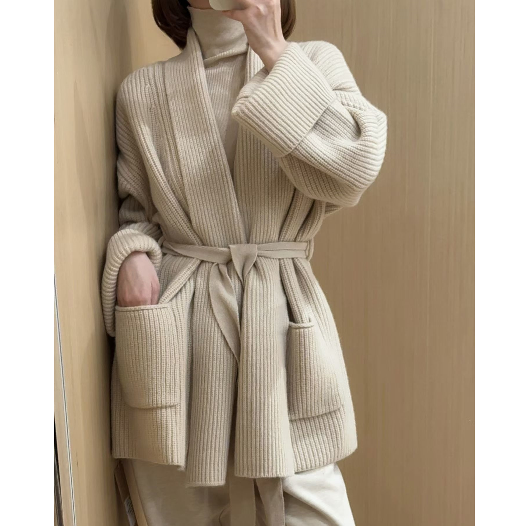 100%山羊绒毛衣2025冬装懒散风宽松系带口袋加厚针织开衫外套女