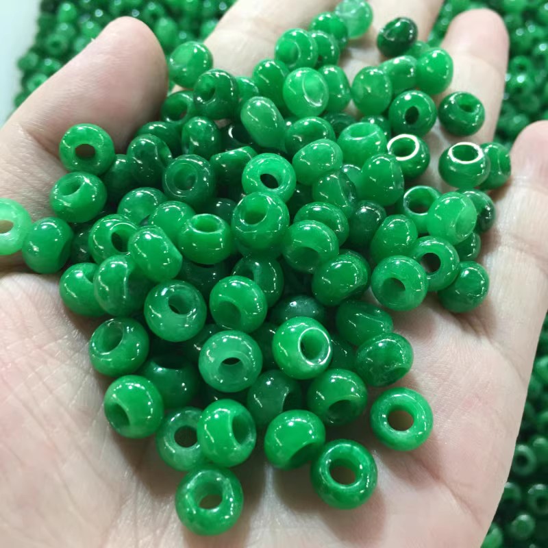 diya级翡翠加厚铁龙生祖母绿散珠