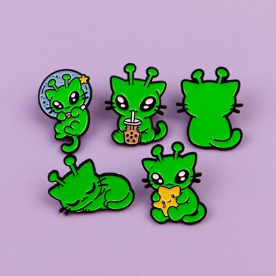 5pcs Cute Alien Cat Enamel Pin Funny Brooch For Coat Women's