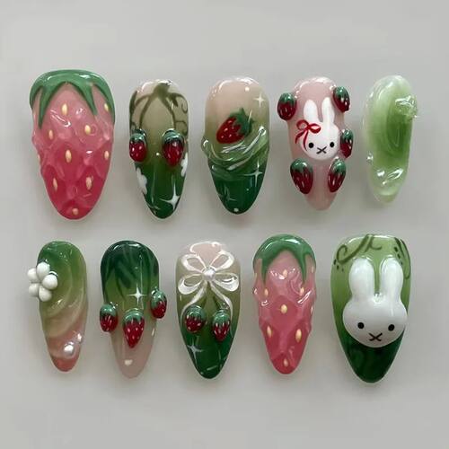 24Pcs 3D Strawberry Rabbit Flower Fake Nails Press on Mid-le