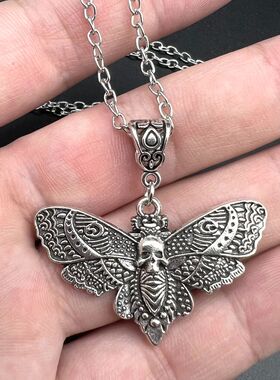 1pcs Gothic Deaths Head Skull Moth Pendant Necklace Jeweller