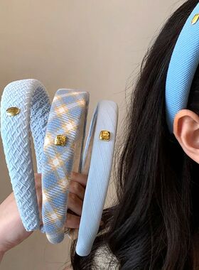 New Style Sponge Headband for Women Elegant Gold Label Blue