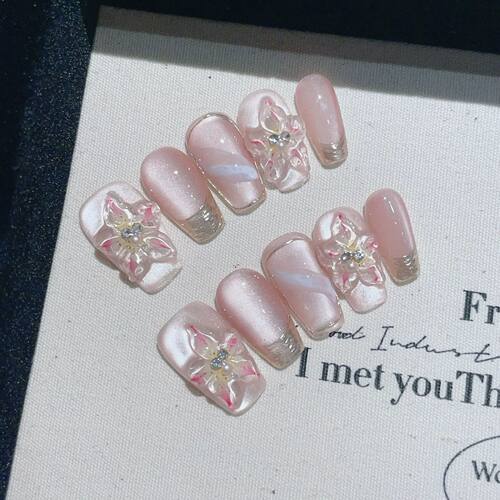 Pink Cat Eye Fake Nails Gold Edge French False Nails 3D Flow