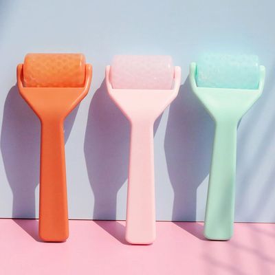 Facial Gel Ice Roller Massager Skin Lifting Beauty Instrumen