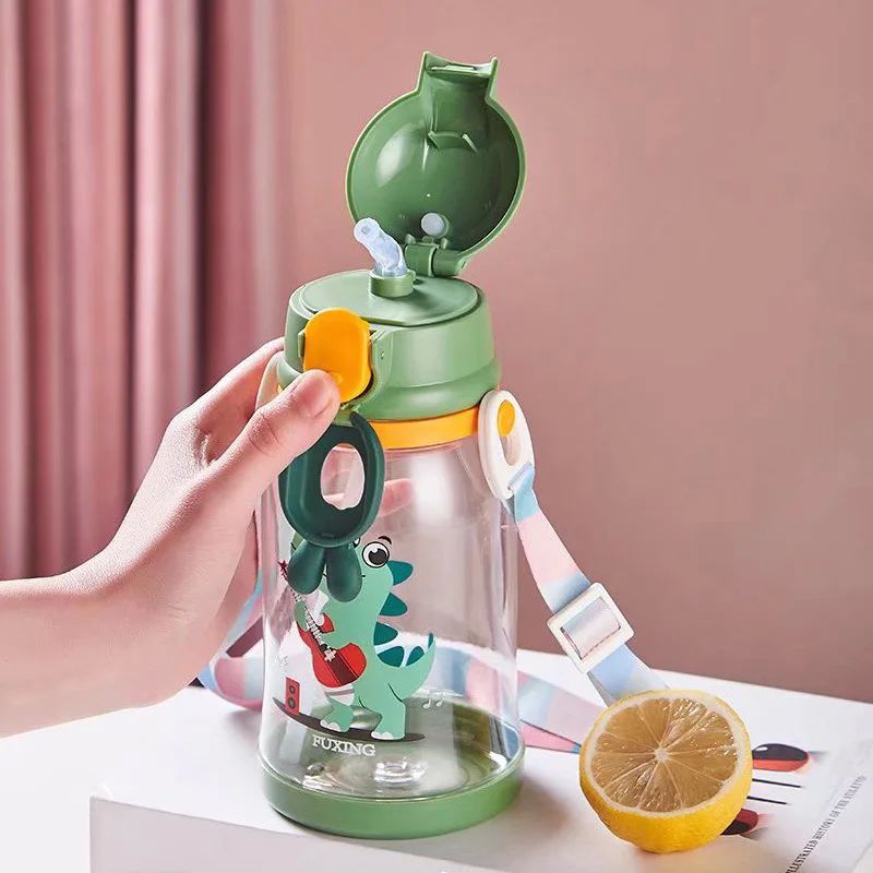 600ml Kids Water Bottle With Straw Plastic Sippy Cup Cartoon