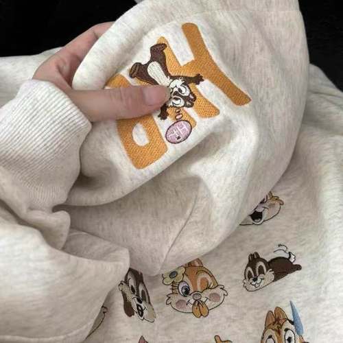 重磅卡通刺绣连帽卫衣女2