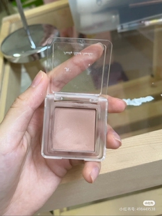 所以这块究竟有什么魔力?06橘朵juduo腮红35号眼影打底烤奶茶色