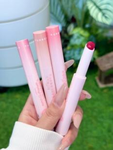 女儿真的不撕嘴皮了！润本你别太好用 儿童口红唇膏滋润补水保湿