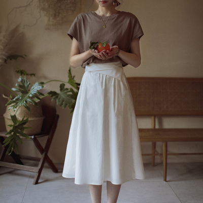 一片暗扣褶皱半裙文艺中长款a