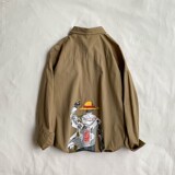 军绿色陆飞
