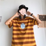 黄桔色
