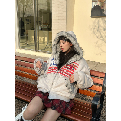 钉珠毛领座山雕外套棉服保暖棉衣