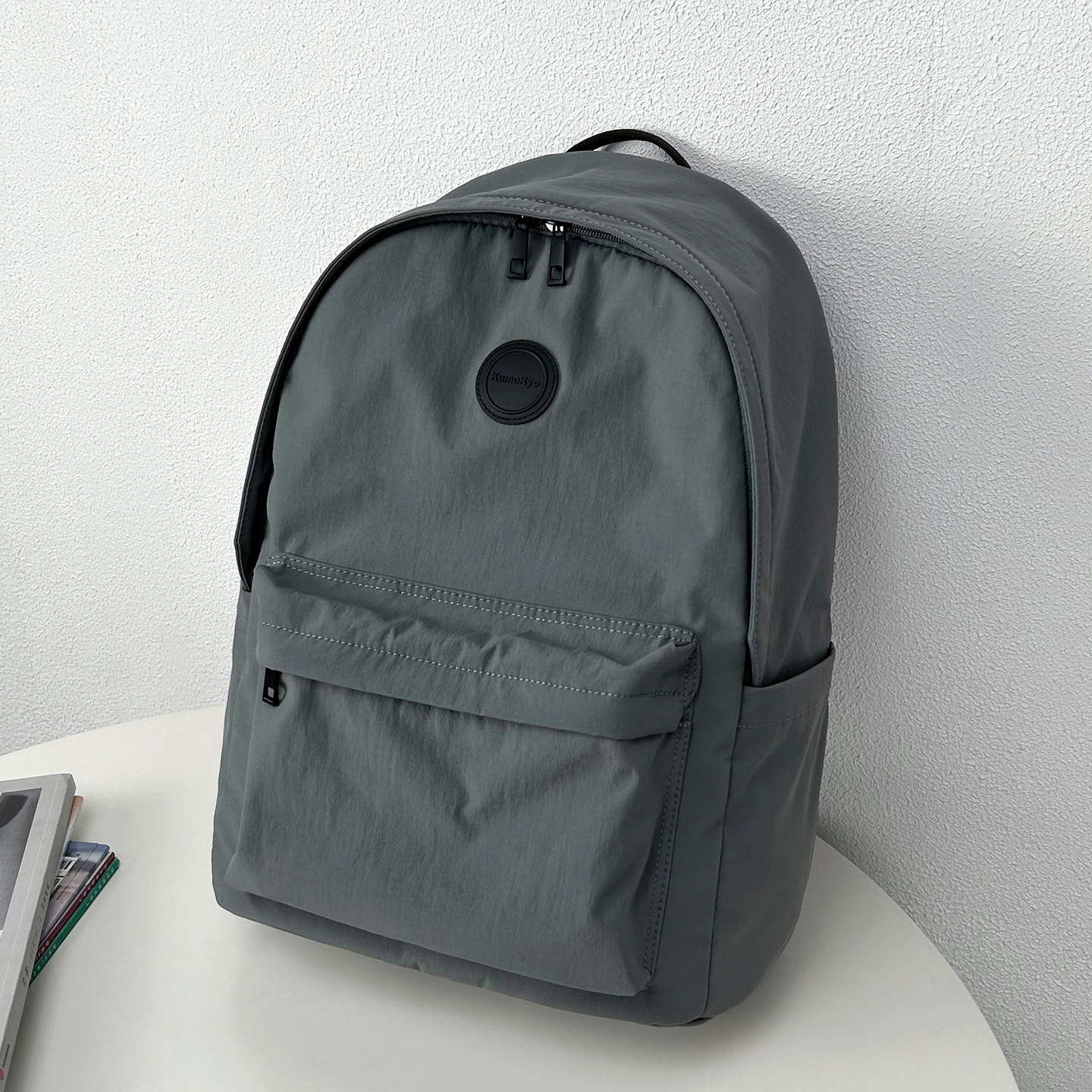 仅有0.35kg~轻便通勤双肩包男女大容量上班电脑背包学生书包休闲