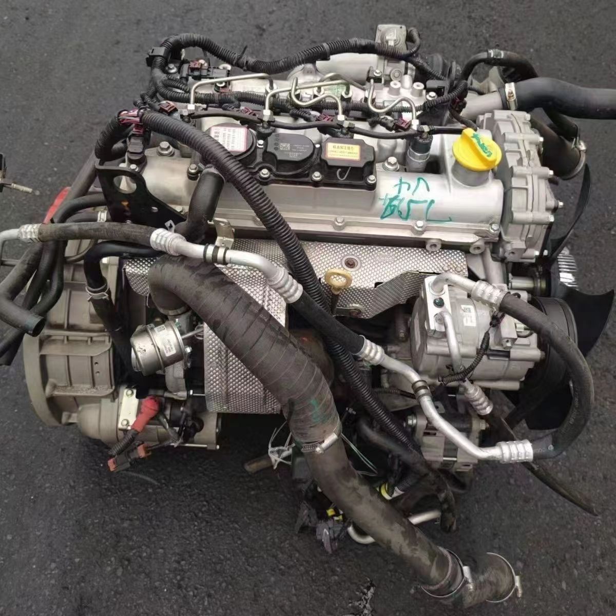 云内德威d25 d30 d19 f40国四国五发动机490 4100 4102柴油机总成