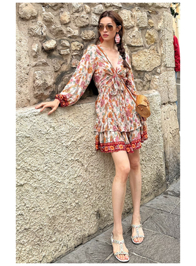 连衣裙法式v领泡泡袖复古一片式茶歇裙女钟楚曦同款遮肉桔梗裙