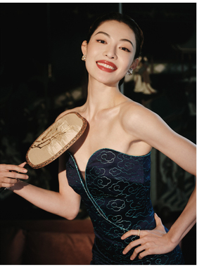 高端轻奢小众蓝色钟楚曦抹胸连衣裙子正式场合鱼尾拖地小礼服裙女