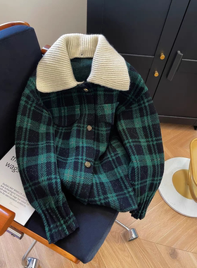 绿色娃娃领小香风复古格子短款外套