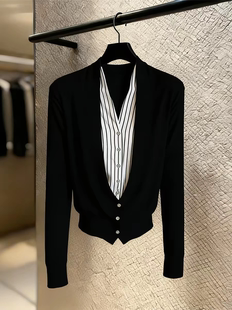 V领拼接假两件针织开衫