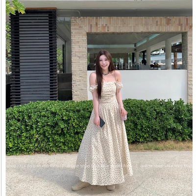 法式小众设计感小飞袖波点连衣裙