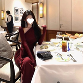 斜肩褶皱长裙女设计感收腰修身 杜塞之夜 包臀连衣裙