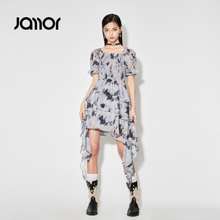 下摆不规则甜酷短裙加末 Jamor灰色花纹方领连衣裙2025春夏新款