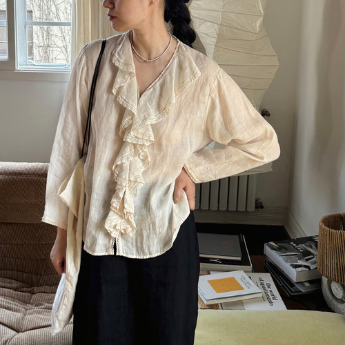 AULDCAT荷叶领蕾丝边苎麻衬衫