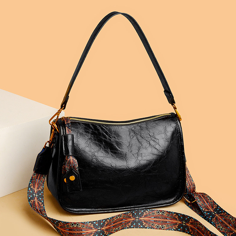 高级质感女士通勤包包女夏天2026新款大容量腋下包斜挎包真皮女包