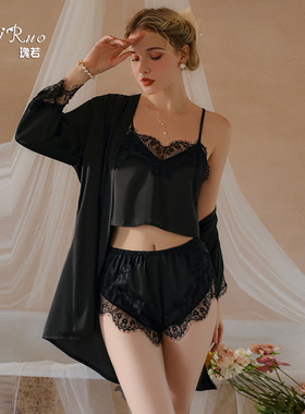 瑰若纯色缎面拼接蕾丝简约舒适吊带上衣短裤外袍家居服套装19072