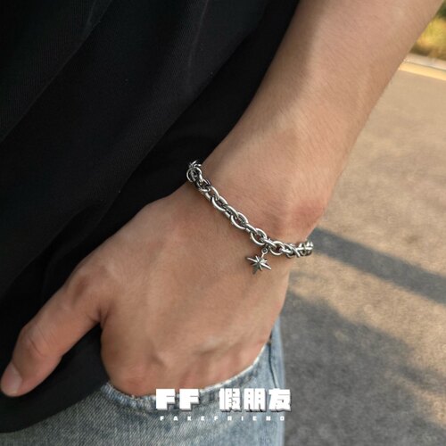 新款星芒缠绕手链嘻哈男女钛钢