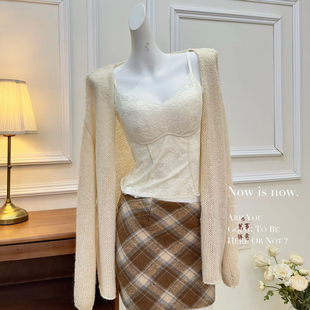 女神节福利【花漾】性感V领纯欲春夏蕾丝小碎花美背吊带女外穿