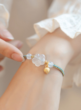 新中式设计感梅花小众手链女中国风可调节编织手绳礼物复古风