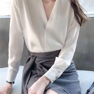 2026春秋新款无领白衬衫女抗皱工作服上衣春高级感气质雪纺v领职