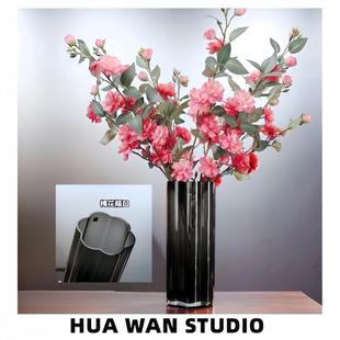 梅花筒 | 国风烟灰色原色料玻璃花瓶水养鲜切花玫瑰百合绿植摆件