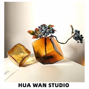 设计师款茶色魔方形水培玻璃花瓶