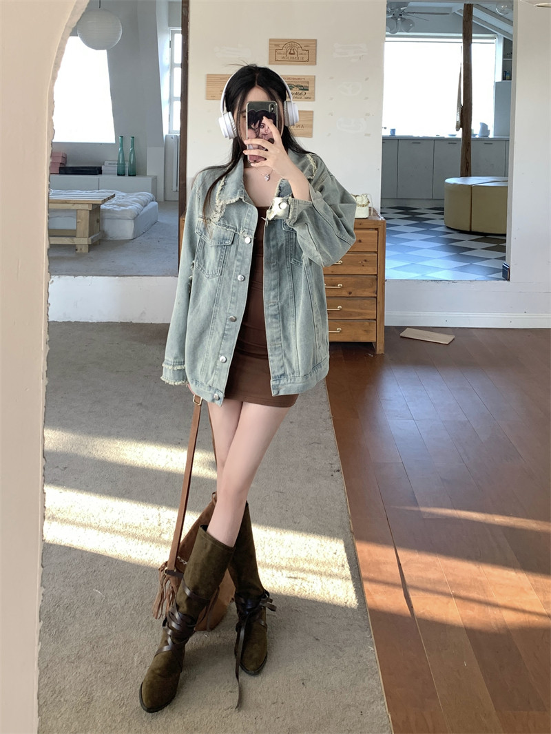 春季做旧炸街牛仔外套女休闲宽松设计感小众百搭毛边破洞夹克上衣