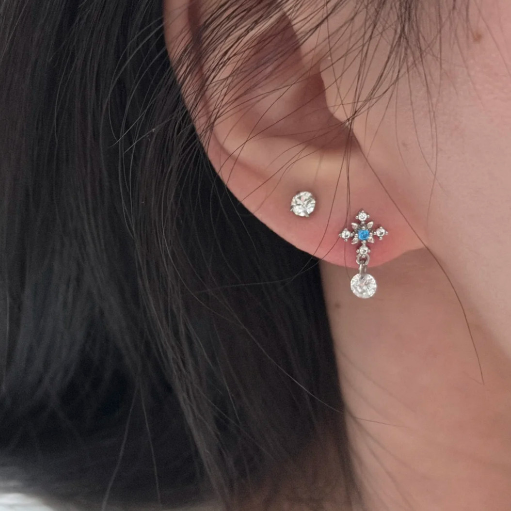 26度晚风蓝色锆石十字架耳钉女小众设计感高级轻奢气质百搭耳饰,饰品/流行首饰/时尚饰品新,耳钉,淘宝优惠券,粉丝福利购,淘宝优惠卷