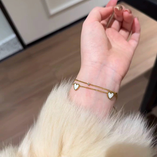 猫女的心事法式复古爱心手链女轻奢小众设计感高级气质百搭手饰