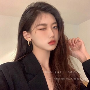 明天见ohh银色素圈耳环小众设计感耳圈女耳钉2025新款 夸张 爆款