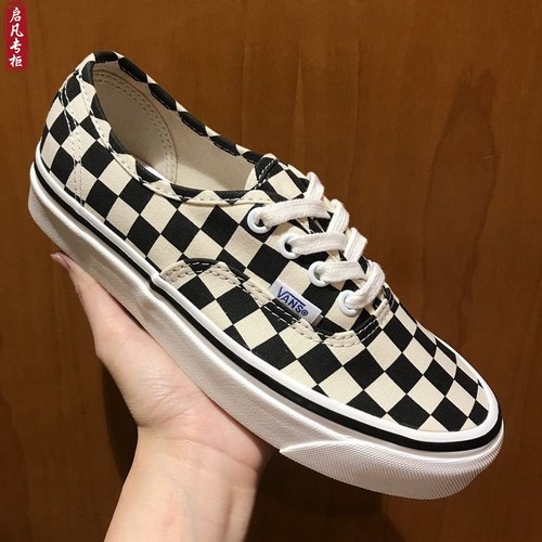 VANS安纳海姆黑白棋盘格