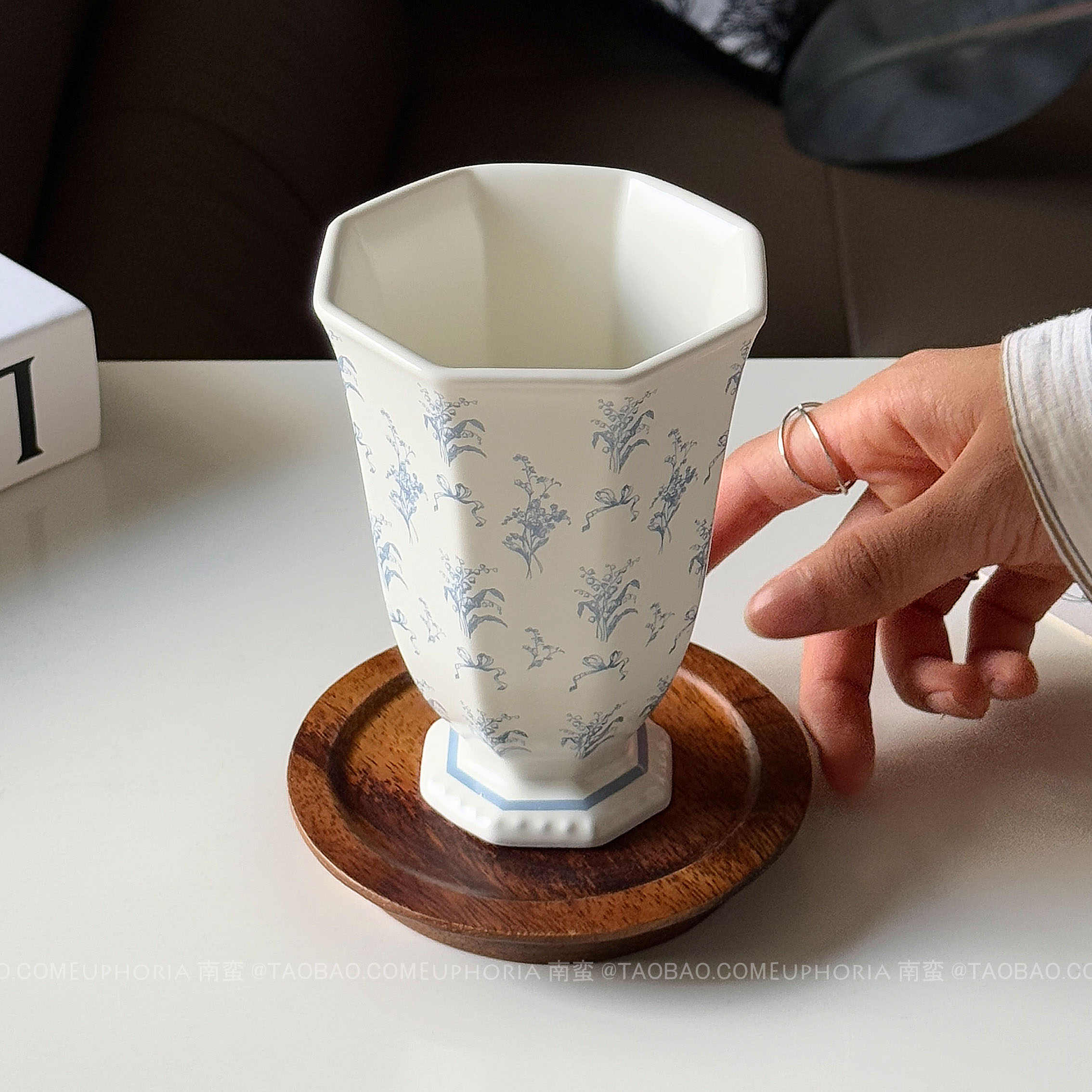 法式复古铃兰花手握杯陶瓷水杯