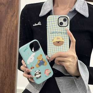 ins格子小熊适用苹果15promax手机壳帽子熊iphone14手机套13菲林二合一12/11