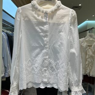 小艺欧货女装2026年春季新款立体花朵圆领刺绣蕾丝边减龄衬衫F17H