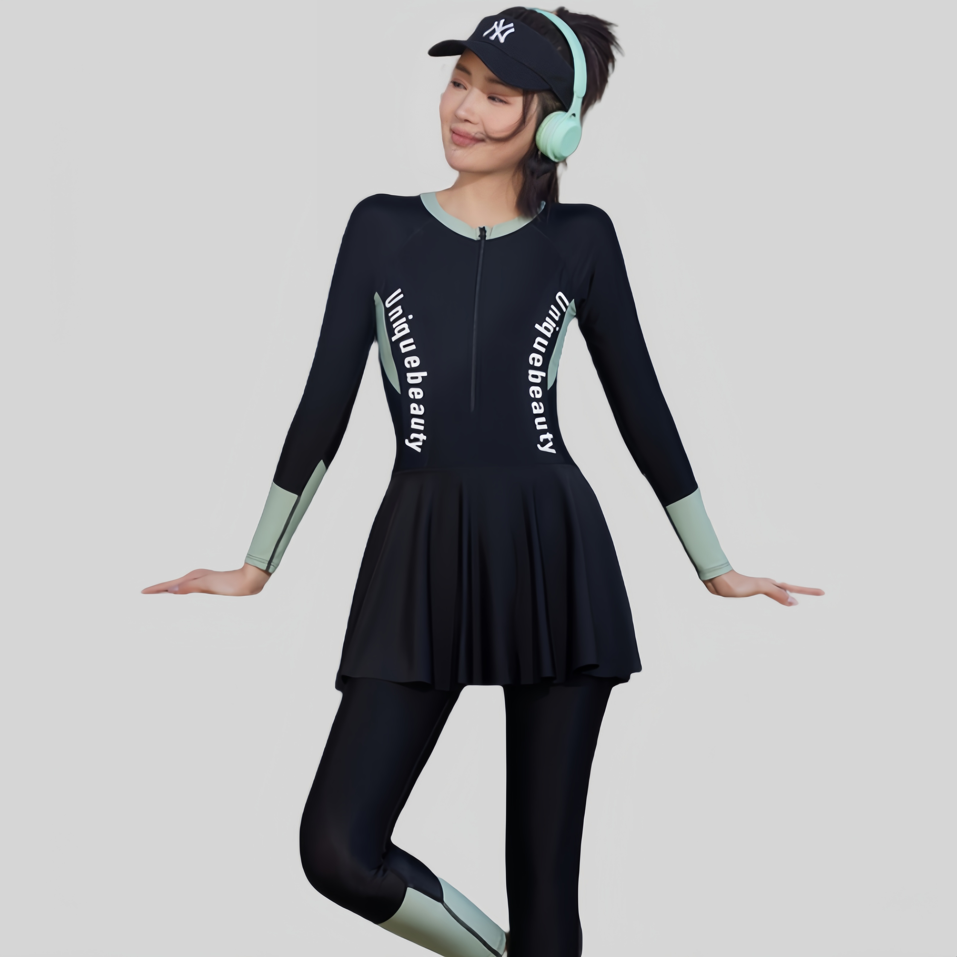 泳衣女2025新款大码连体长袖长裤防晒运动速干冲浪潜水服遮肉泳装