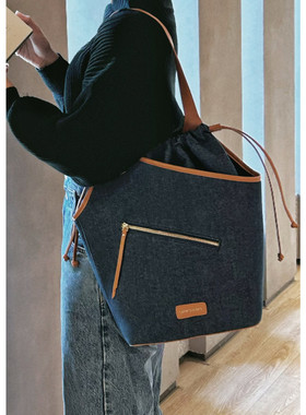 SHIPSHAPE水桶包女包秋冬新款小众设计牛皮通勤牛仔布质感单肩包